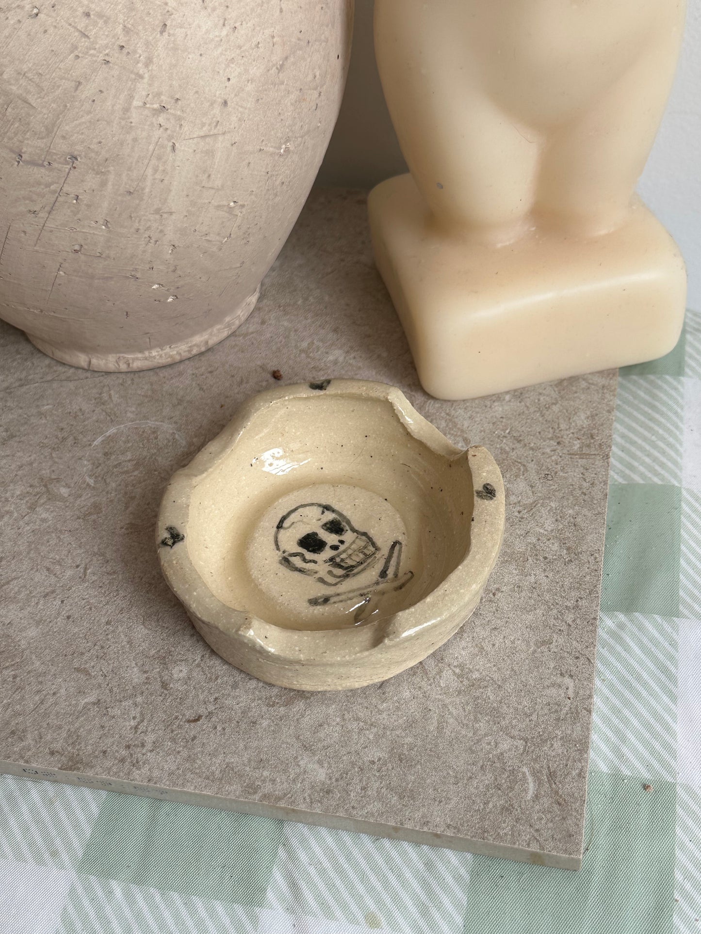 Ceramics: Skull Ashtray